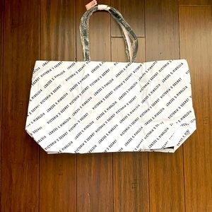 VICTORIA SECRET Getaway Shoulder Bag